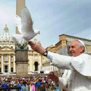 Appello di vicinanza a papa Francesco per il suo prossimo viaggio in Africa